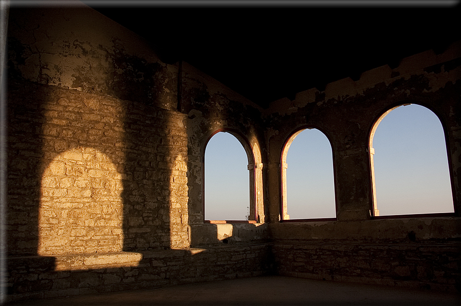 foto Alba e Tramonto a Novigrad